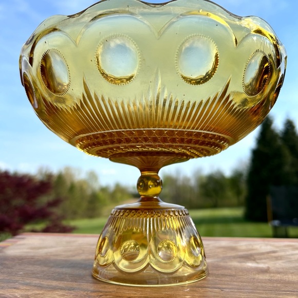 Vintage Compote Candy Dish Pedestal Amber Glass Thumbprint Scalloped Edge - Picture 10 of 13